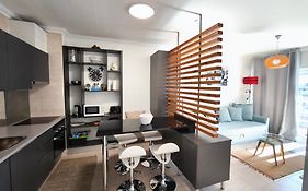 Apartamento Jeni Residencia Flamingo